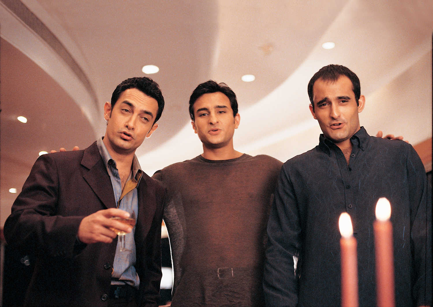 Bollywoodirect on Twitter: "17 Years of Dil Chahta Hain. (10/08/2001
