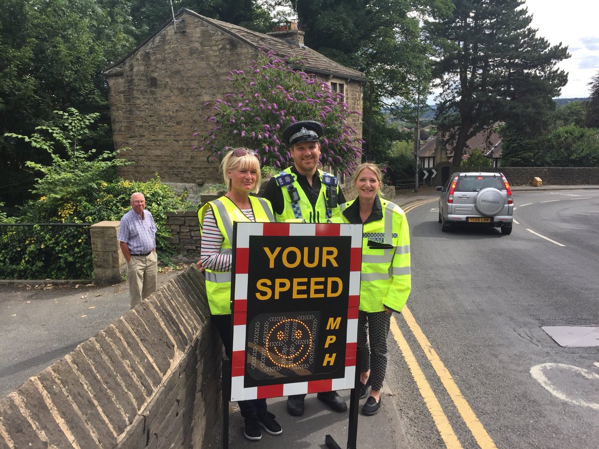 West Yorkshire Police Neighbourhood Watch tweet media
