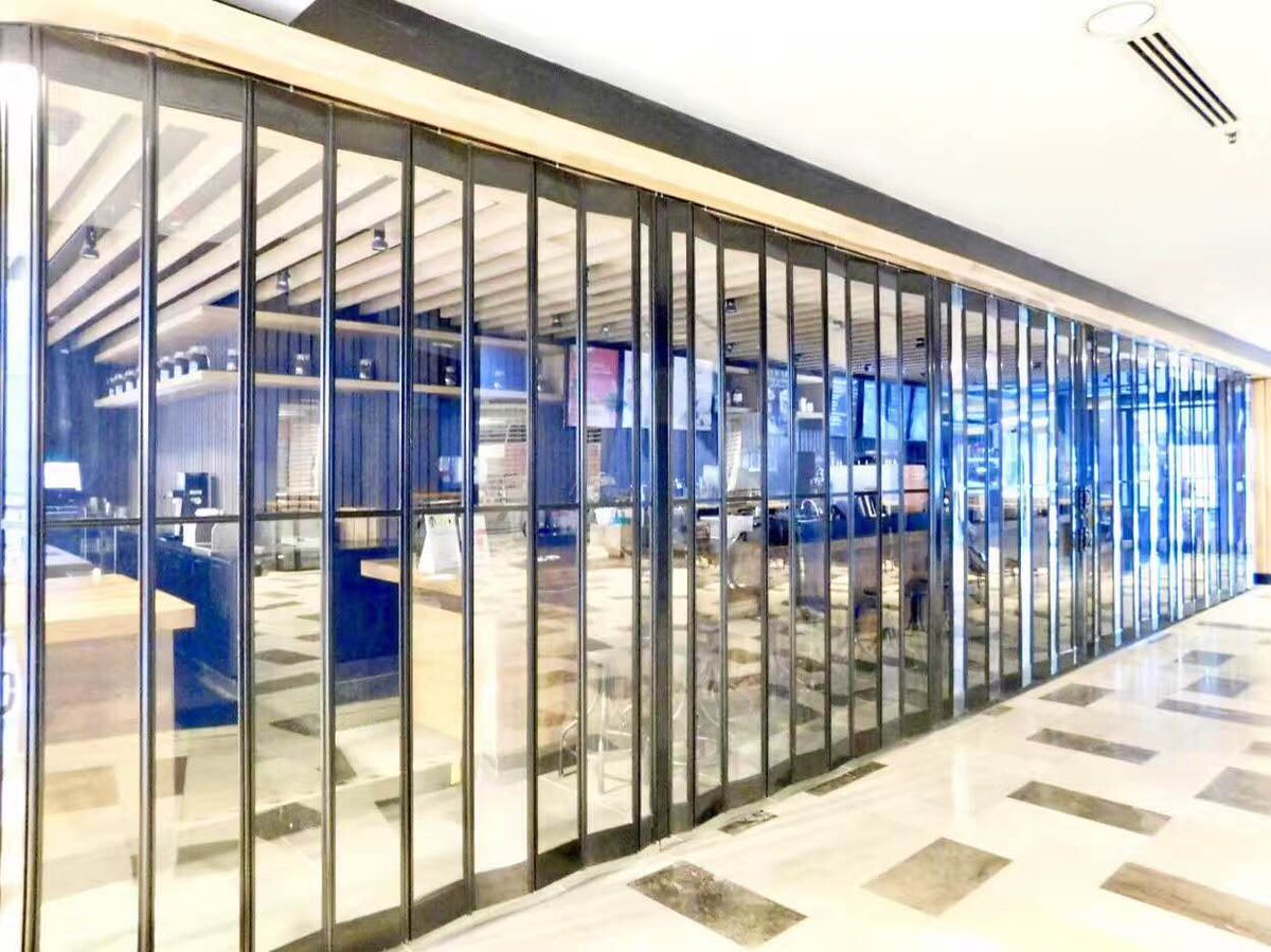 HofulShutter's tweet image. Sliding pc shutter door #industrialdoors #rollershutterdoors #insulateddoors #foldingdoors #garagedoors