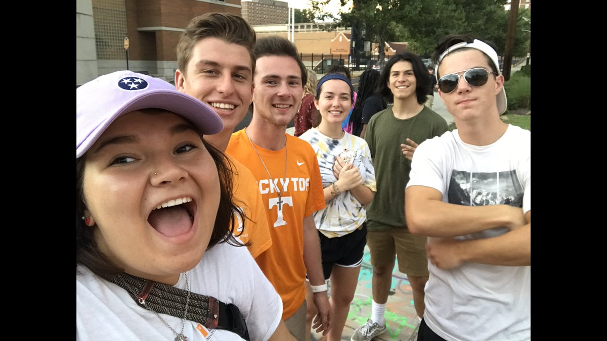 ClassyTulip13's tweet image. I have met some of the greatest people in the past three weeks. I can’t wait to see what God has planned for me. My placement exam is in the morning and even if I fail, I will never regret math camp!