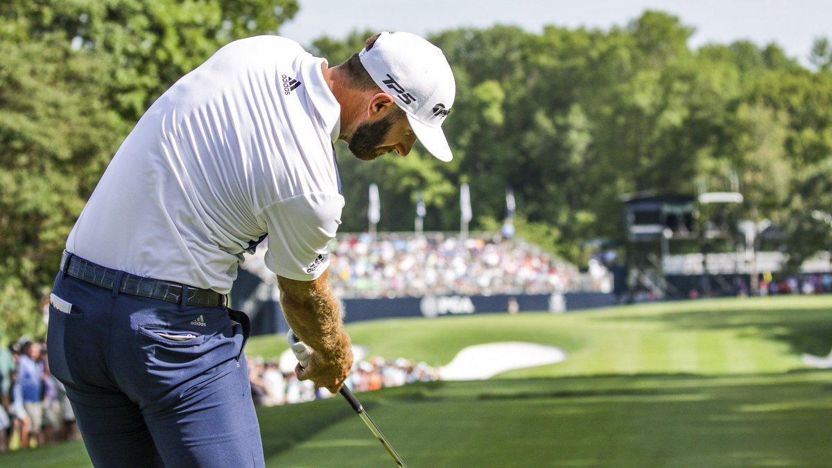 PGATOUR's tweet photo. Leaderboard after Round 1 of the #PGAChamp

1. @GaryWoodland, -6
2. @RickieFowler, -5
3. @ZachJohnsonPGA, -4
3. @BrandonMStone, -4
5. @DJohnsonPGA, -3
5. @JustinRose99, -3
9 more players tied at -3 https://t.co/X21VXsKjv1