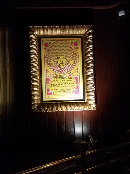 Some pics I took at the #HardRock Cafe 🎸 https://t.co/Ps3i2Yh26M<a href="/tag/hardrock"class="tags">#HardRock</a>