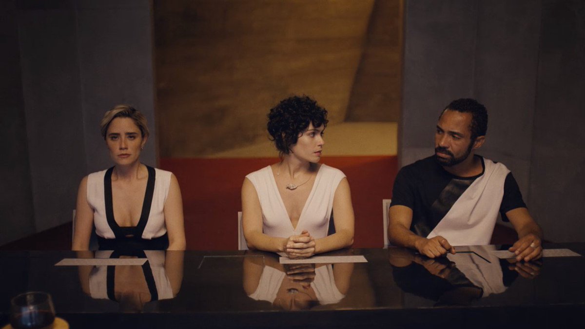 DouxReviews's tweet image. 3%: Necklace (review by Lamounier) douxreviews.com/2018/08/3-neck… #3% #ThreePercent #3%Reviews