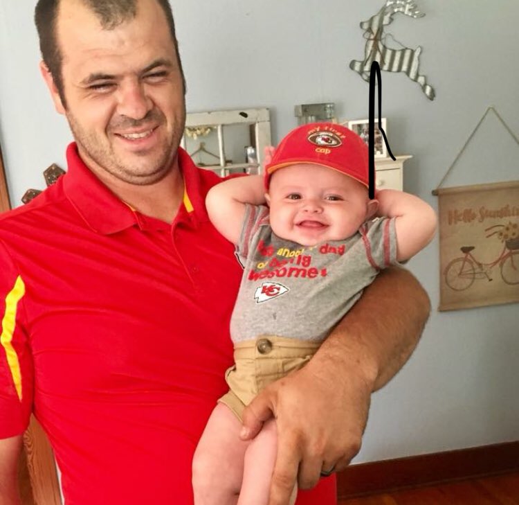 raven77dl's tweet photo. @Chiefs nephew and future chiefs lineman is ready to see his first chiefs game #ChiefsKingdom #gochiefs https://t.co/HH5roX8jxO