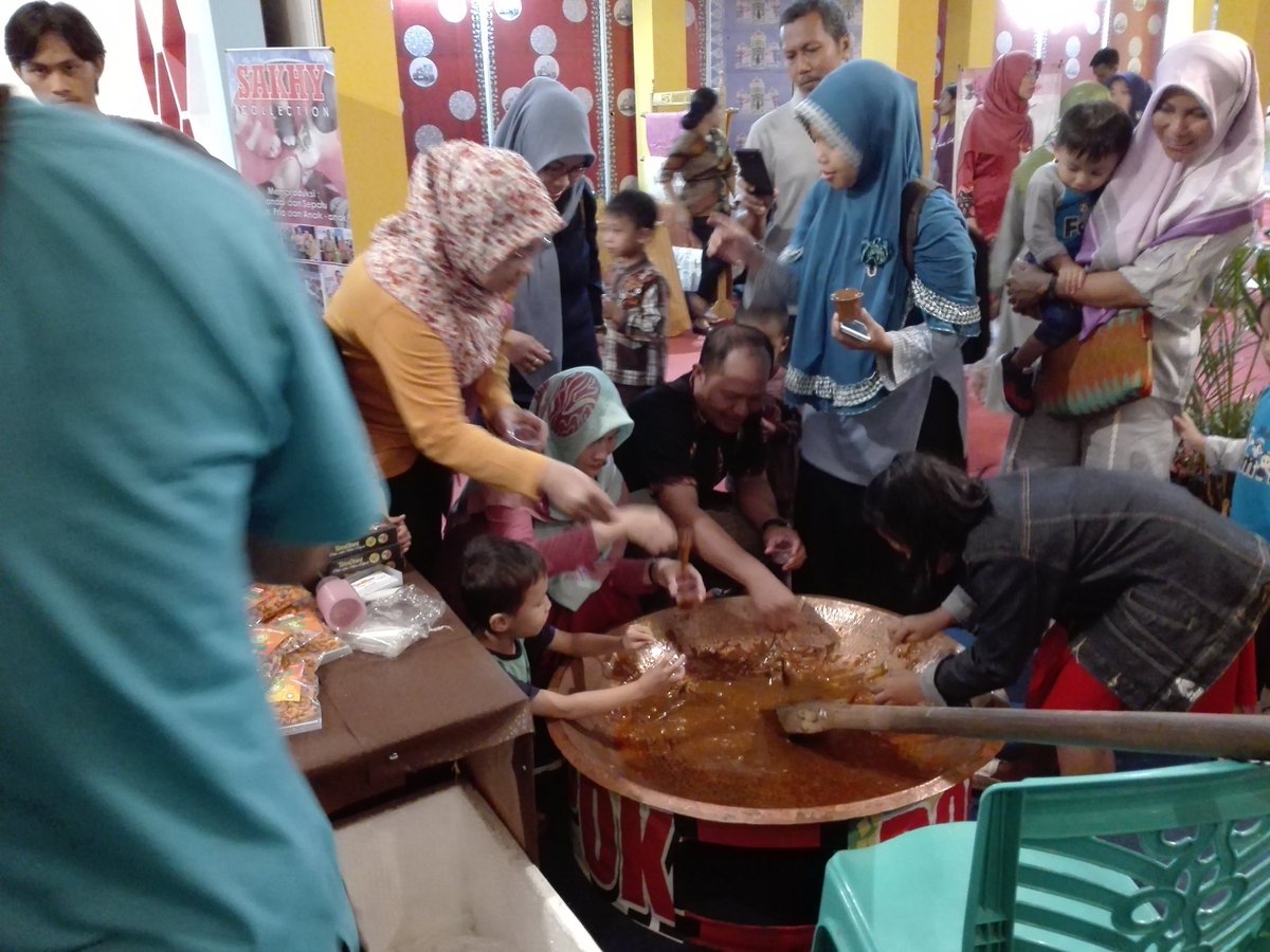 DKUMDepok's tweet photo. Pameran Indonesia City Expo Pekan Promosi Kota-Kota di Indonesia Tarakan, Kalimantan Utara 25-28 Juli 2018 @pemkotdepok @IdrisAShomad @pradi_supriatna @fitriawansumadi https://t.co/TZ9EviboE1