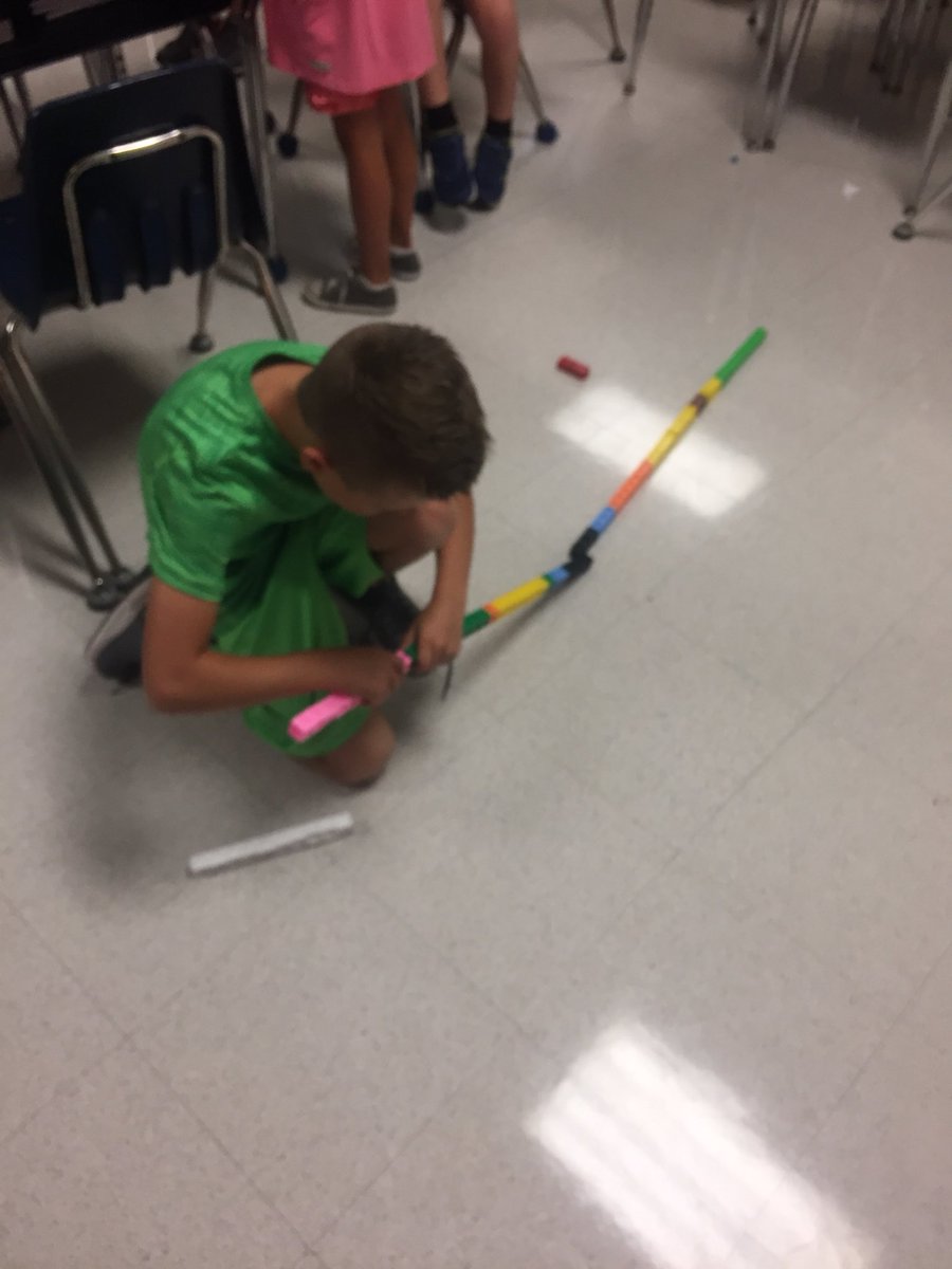 amandaewade1's tweet photo. My mathematicians explored various math tools and how they could be used to help solve math problems. https://t.co/4fwCtpWc77
