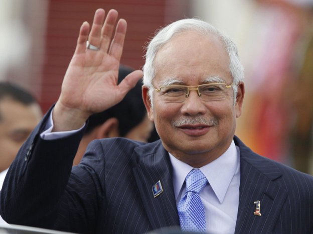 Bicaranews's tweet photo. Kiriman terbaru - UMNO Tidak Perlu Pertahan Najib? - https://t.co/LxaAi5n34t https://t.co/Vg4ra6iwWY