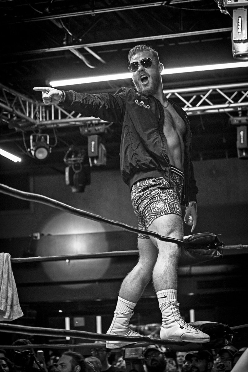 pursuit_fighter's tweet photo. s t r o n g b o i #BSS @Tyler_Bate #ProgressNYC #CoastToCoast https://t.co/CezXj23qny