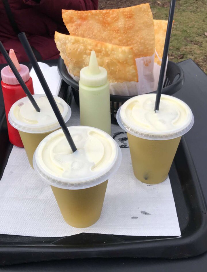 ClarissaYorke's tweet image. Isso é perfeito