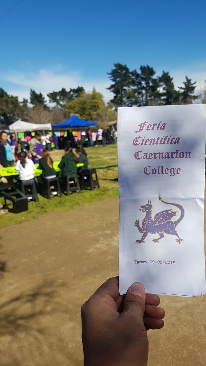 pelaofunk's tweet photo. Gracias Cristóbal @usach por la invitación a exponer #VIH #SIDA @CHAIR_VIH @LabMolCelVirol @ICBM_UChile @MedicinaUChile @uchile #sciencefair #CaernarfonCollege #AssociationofBritishSchoolsinChile #ABSCH @Municasablanca @UKinChile https://t.co/4PbfD93gcB