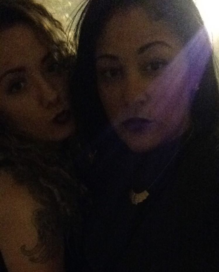 LaLaDubbsz's tweet photo. #ThrowingItBackThursday Cus I miss you @a_havey ❤️ https://t.co/AcuG4hOmqY