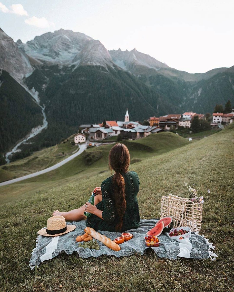SurvivalCampin9's tweet image. Long summer days
#Switzerland #camping #mountains #Alps #outdoors #outdoorlife