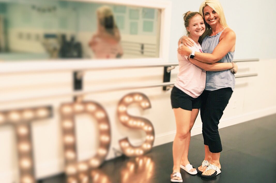 TinasDanceStd's tweet photo. There may or may not have been a few tears shed tonight as we said goodbye to these new โcollege freshmanโ ๐ค #tdsfamily #tdsforever #tdslove #tdsalumni https://t.co/xcI7wfo4y8