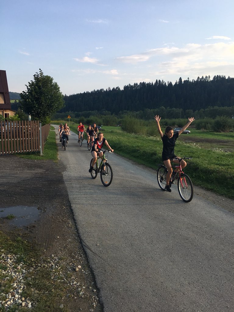 HNonTour's tweet photo. Some future Tour de Polagne stars! https://t.co/vSg3mupMdB