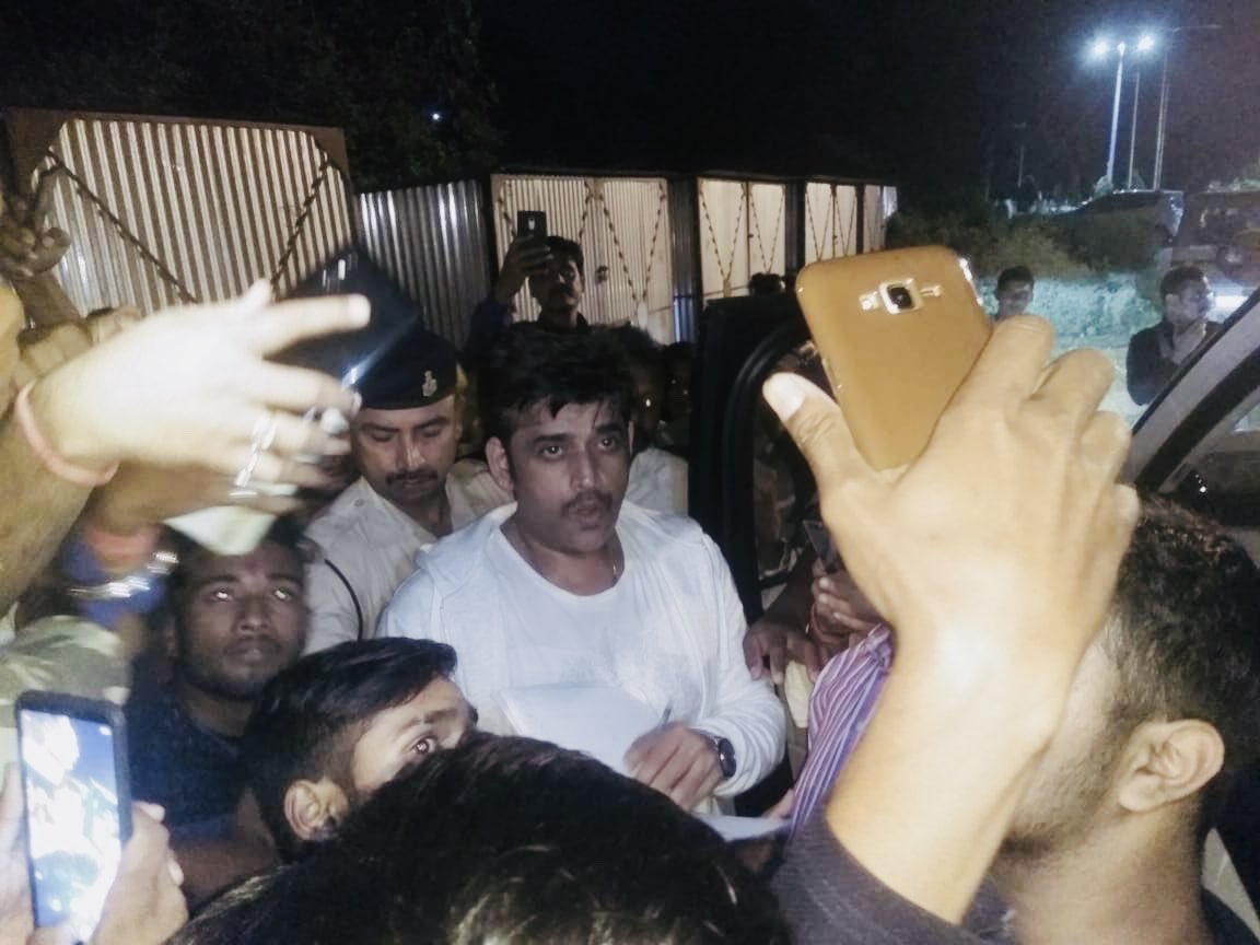 Ravi Kishan tweet media