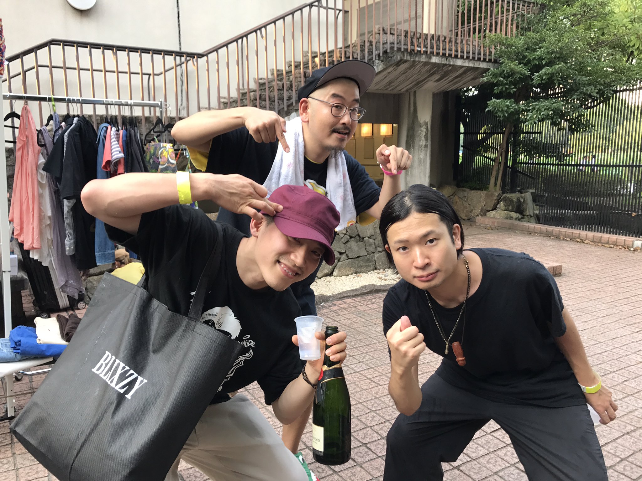 ゆうま ラッパー ガラフェス Mcバトル 準優勝でした 豪華商品いただき有難うございます 黄猿くん優勝おめでとう あやまんjapanの皆さんの全力の下ネタエンターテイメントが格好よくて泣きそうでした 呼んでくださった丸省さんに感謝です