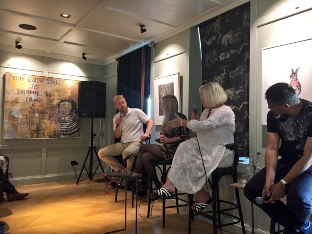 In case you had any more doubts, Blockchain in advertising is real  buff.ly/2OB9UGH
#Advertising #Blockchain #Impetus #MVP #ComingSoon