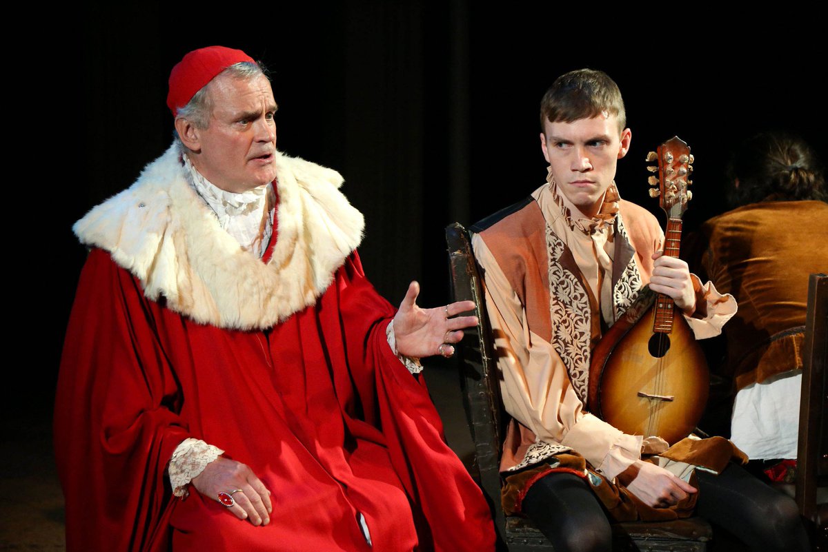 The Six Bad Puns of Henry VIIII (5)
Q: Which wife got married in autumn?
A: Anne of Leaves
<a href="/towertheatre/">The Tower Theatre</a> present <a href="/Wolf_Hall_2018/">Wolf Hall 🐺🏰</a>  🐺 🏰August 13 - 17 <a href="/minacktheatre/">Minack</a> <a href="/ILoveCornwallUK/">Visit Cornwall</a> <a href="/wozzoncornwall/">Wozzon Cornwall</a> @porthcurnotoday
#showismuchbetterthanthejoke