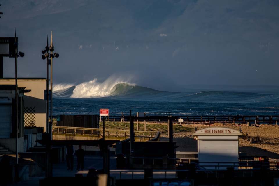 FranceTrvl's tweet photo. This morning, I have the chance to arrive in Hossegor, South West of France! If you are a fan of surfing it is probably one of the best spot to do so in France #surf #france #holiday #hossegor https://t.co/tVDJXmEXkC