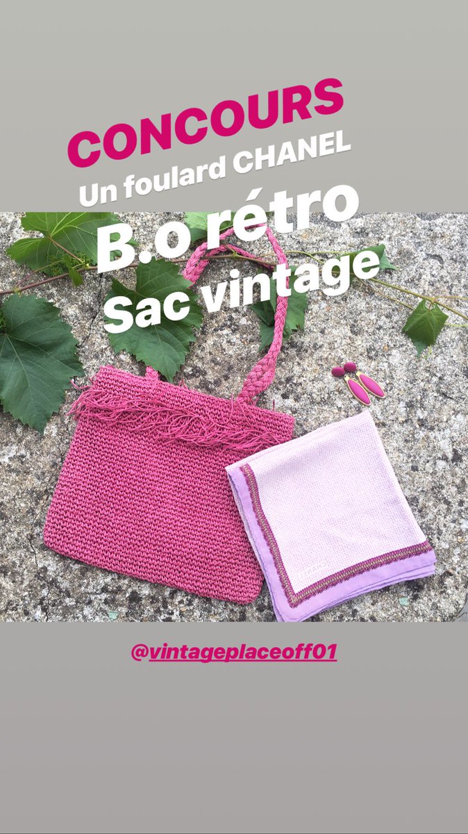 VintagePlaceOff's tweet photo. 🌸 CONCOURS 🌸
Un grand foulard CHANEL ; Des B.O rétro &amp; un sac raphia ! •
🌸Pour participer &amp; gagner cet assortiment , il suffit d’aller sur le compte Instagram  @vintageplaceoff01 ! 
🌸Tirage au sort &amp; résultat dimanche à 19h !
#concours #chanel #sac #vintage #vintagechanel https://t.co/QsqH56AdN4