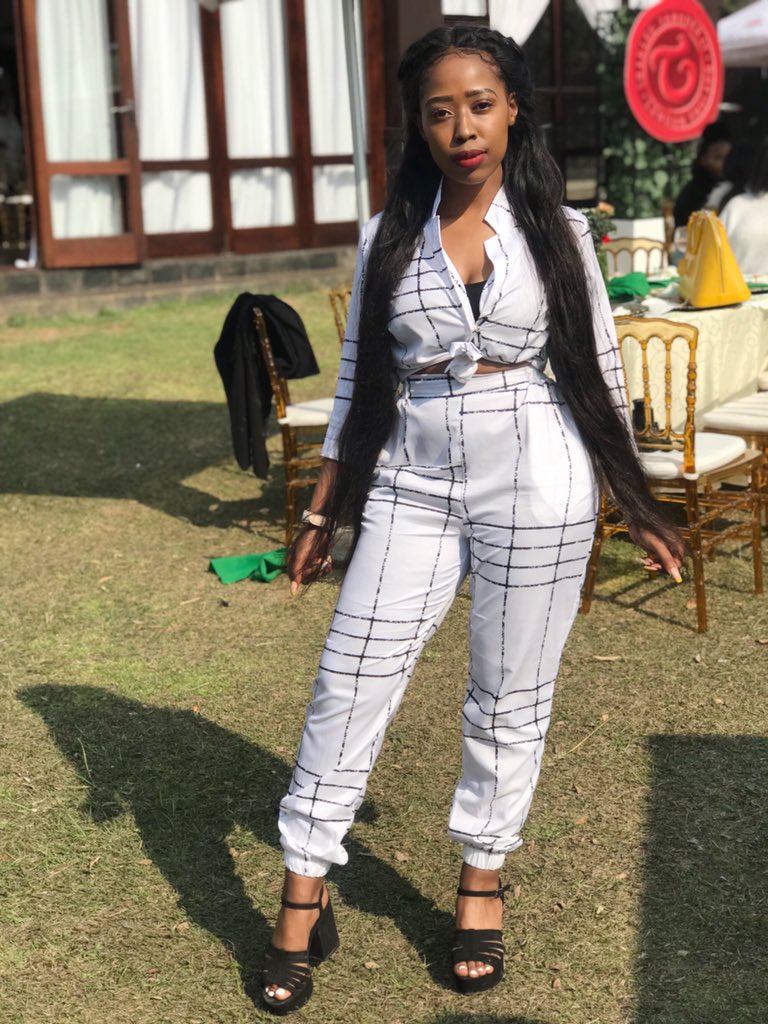Karabo_didi's tweet photo. I had such a lovely time yesterday at the #BBKMasterclass . I’m ready to invest in makeup. Thank you @YougottaLoveKaz for being such a great host 💕 https://t.co/Y4zljbf6Qp