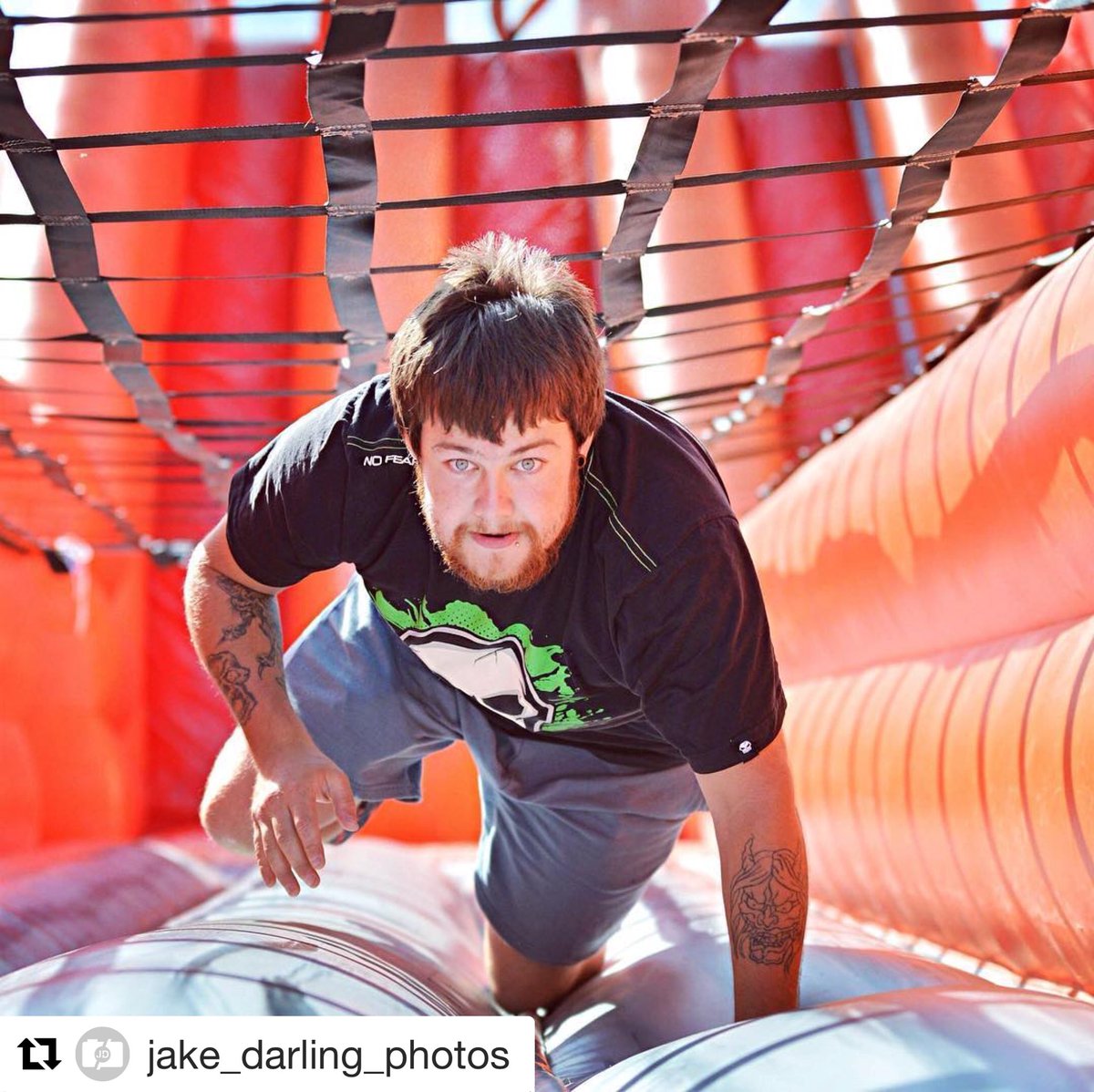 KemptonEvents's tweet photo. Throwback to last weekend! @LabyrinthCourse took hold of #KemptonParkRacecourse and transformed it into the worlds longest, continuous, inflatable obstacle course!! A #FantasticEvent With lots of people enjoying the #FunAndGames! 
#EventProfs #LabyrinthChallenge https://t.co/pHp1hmnV5b