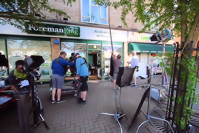 foreman_king's tweet photo. Do you recognise this scene or our office? 😀
ITV BAFTA-winning series Unforgotten &amp; Foreman King Estate Agents.
Foreman King Estate Agents were chosen for the filming of several office scenes for the third series of Unforgotten. #foremanking #Unforgotten #ITV https://t.co/5POxGayzth