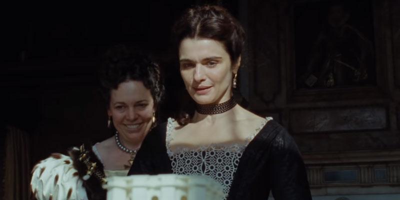 Filmaffinity's tweet photo. Trailer en español de #LaFavorita, lo nuevo de Yorgos Lanthimos (Canino, Langosta, El sacrificio de un ciervo sagrado), un drama ambientado en la  Inglaterra de principios del siglo XVIII con Emma Stone, Olivia Colman y Rachel Weisz.

https://t.co/FV9lpuCfDo https://t.co/lrEIK1hARb