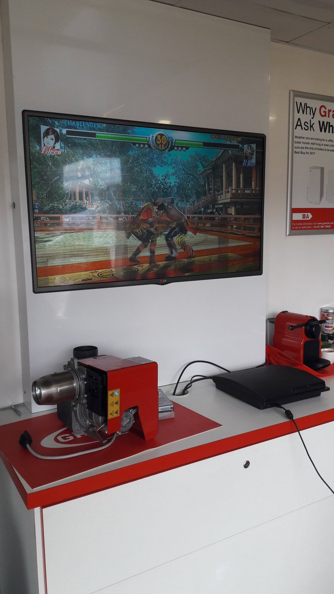 myGrantUK's tweet photo. John is at the #Lampetershow today with the #displayvan and Ceredigeon Plumbing Supplies. Pop over and see if you can beat him at a game on the PS3! #ThinkHeatingThinkGrant https://t.co/xNT9Z9q7XI