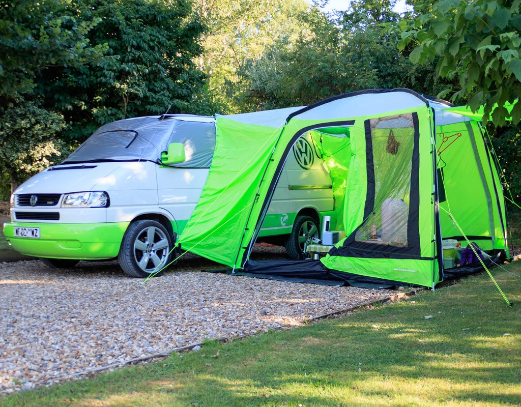 BathCaravanPark's tweet image. #FF to recent followers: @CampingZilla, The #Camping Store. @KarenNorbeck. @Matt_Pinner #Dorset, #Photographer. @BarefootNomads, Mick and Charles blogging road trip on the @LonelyPlanet . @LeftPond Views of #America from a #VW #campervan. Look forward to seeing your Tweets.