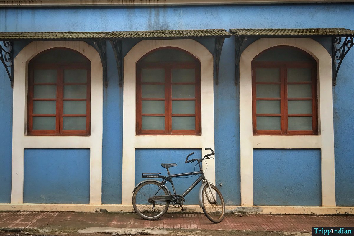 trippindian's tweet photo. Fontainhas - the Latin quarter of Goa.
Read more: https://t.co/q6XSqNOIM5

#Fontainhas #Goa #IndiaTravel #TravelPics #FridayFeeling #TravelBlog #Travel #BeautifulDestinations https://t.co/9eOtpVvpcW