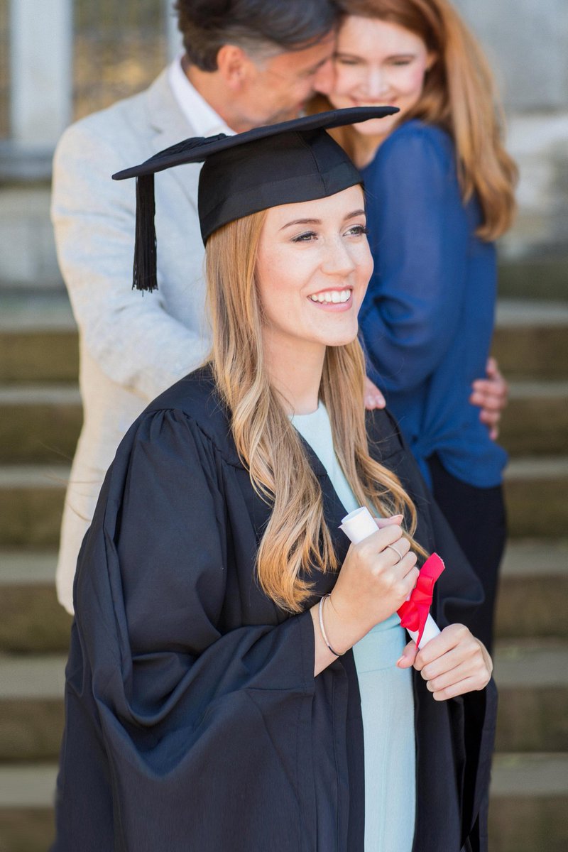 Be so good they can’t ignore you. Celebrate your success with a dazzling row of 0.20 carats of Brilliant Cut Diamonds and 18 carat white gold. Now with 50% off: bit.ly/2OqgEX5