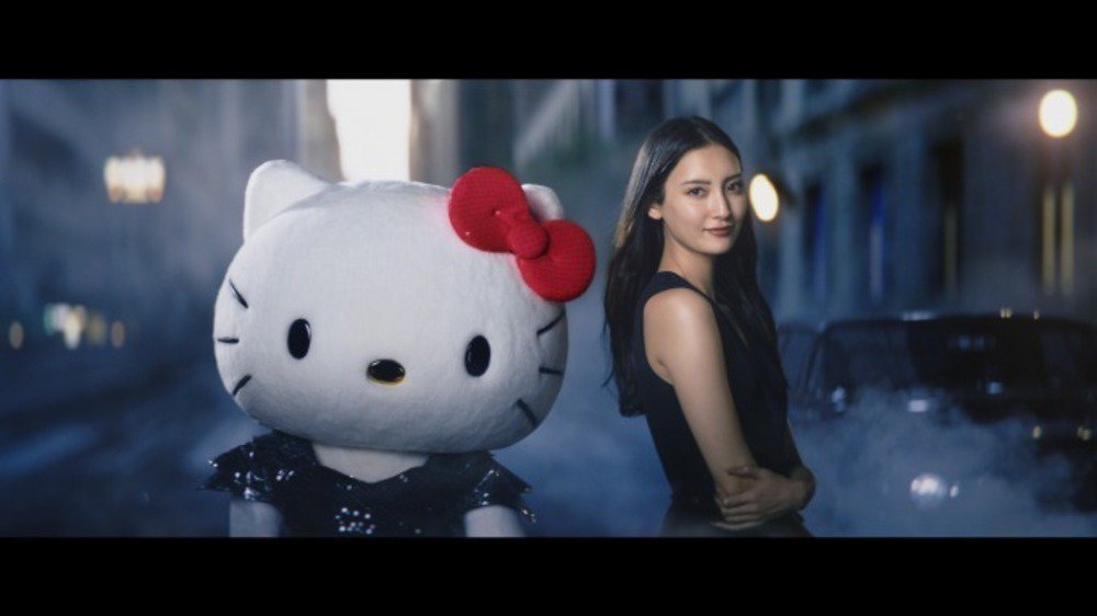 Fashion Press Sur Twitter コフレドールからサンリオコラボ限定ファンデーション 菜々緒 ハローキティ夢の共演動画 T Co E0ycjopwkl