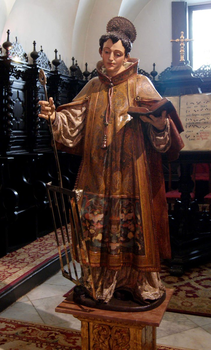 Con gozo celebramos hoy el día de San Lorenzo, diácono y mártir, titular de este templo, martirizado sobre una parrilla un 10 de agosto del año 258, d.C.
Felicitamos a todas las personas que celebran su onomástica, así como a todos los feligreses de esta parroquia.