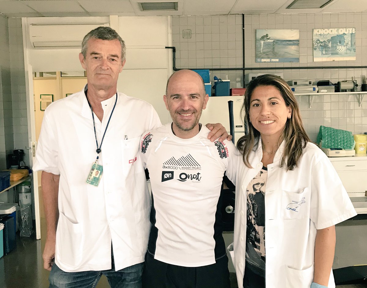 CARSantCugat's tweet photo. Encantats de la visita de Sergi Mingote avui, després d’haver coronat el #broadpeak i el #k2 👏🏼💪🏼🔝🏔 @sergi_mingote #3x2x8000 #solidaryproject #newtecordguinness https://t.co/LtAkDrI4IJ
