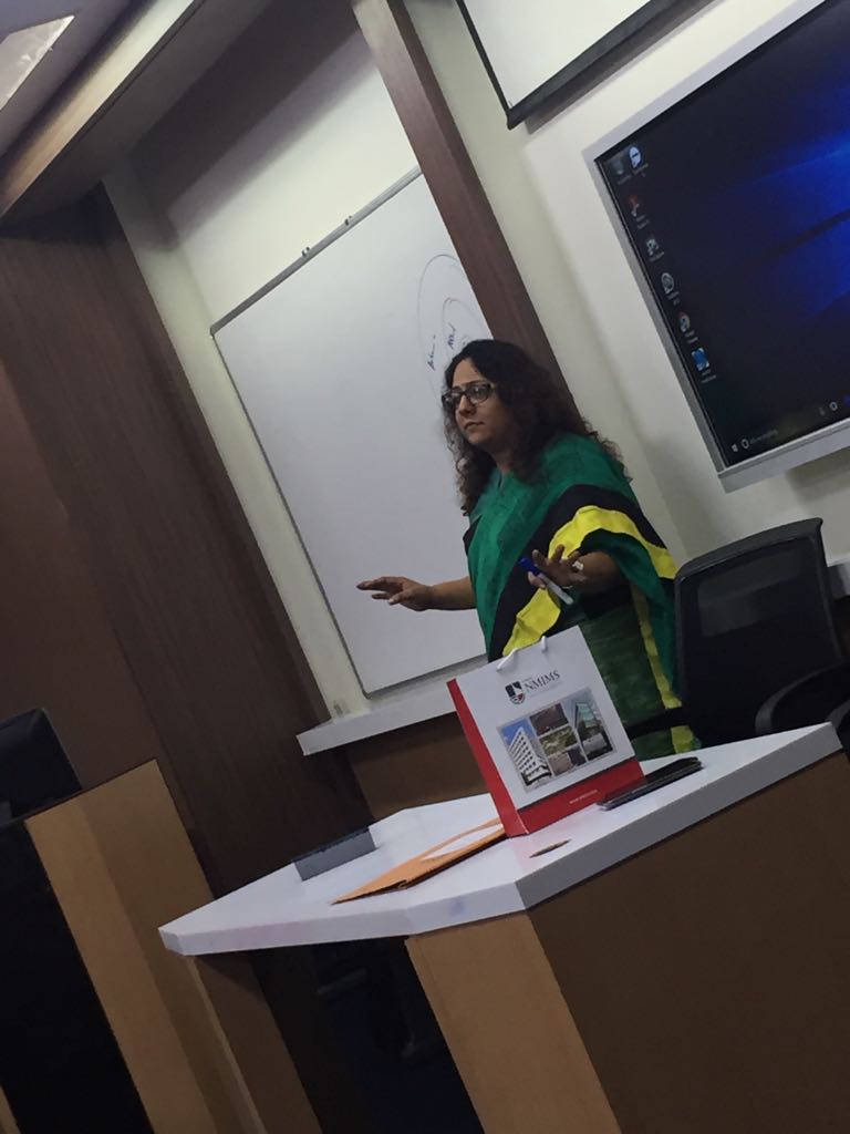 future2learning's tweet photo. @eikabanerjee inspiring young minds @NMIMSMumbai MBA law students. Be the #best you can be. https://t.co/HB5SLUBUqN