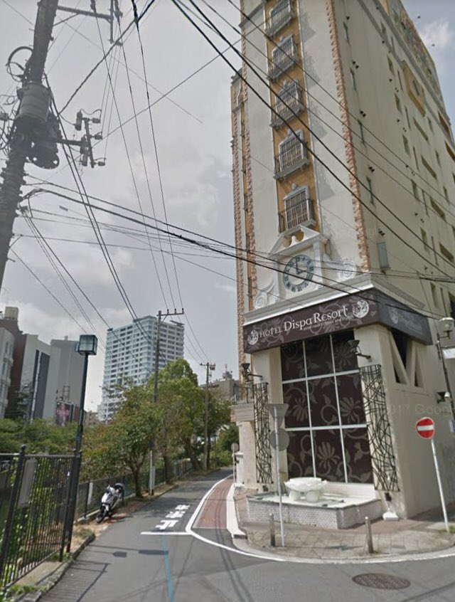 Zapa در توییتر ラブホの上野さんのホテルって 上野か五反田にあるのかなーって思っていたのに 横浜にあって笑った 偶然通りかかって あっ って ドラマはめっちゃ横浜じゃんって思った