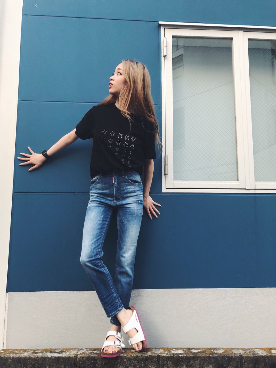 atseis's tweet photo. today's  coordinate😍

T-shirt▷Saint Laurent
size/S. M
¥48600
denim▷DSQUARED2
size/34
¥55080

ATSEISは
8/11.12 お盆休みとさせて頂きます。
ご不便をお掛けしますが、��卒ご了承下さい。

https://t.co/lY7xYq6Ot8 https://t.co/1xRAUk31D8