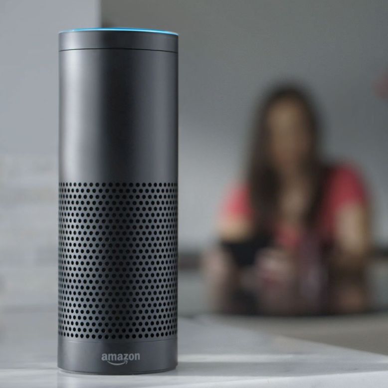 SmarthomeAssist's tweet image. (10.08.2018) Amazon - Echo 1. Gen refurbished für 69,99€ Derzeit bekommt ihr bei Amazon, den Echo der ersten Generation, als refurbished Version für 69,99€ im Angebot.
Amazon Echo der 1. #Amazon #Deal #Echo1.generation #refurbished #Schnäppchen smarthomeassistent.de/10-08-2018-ama…