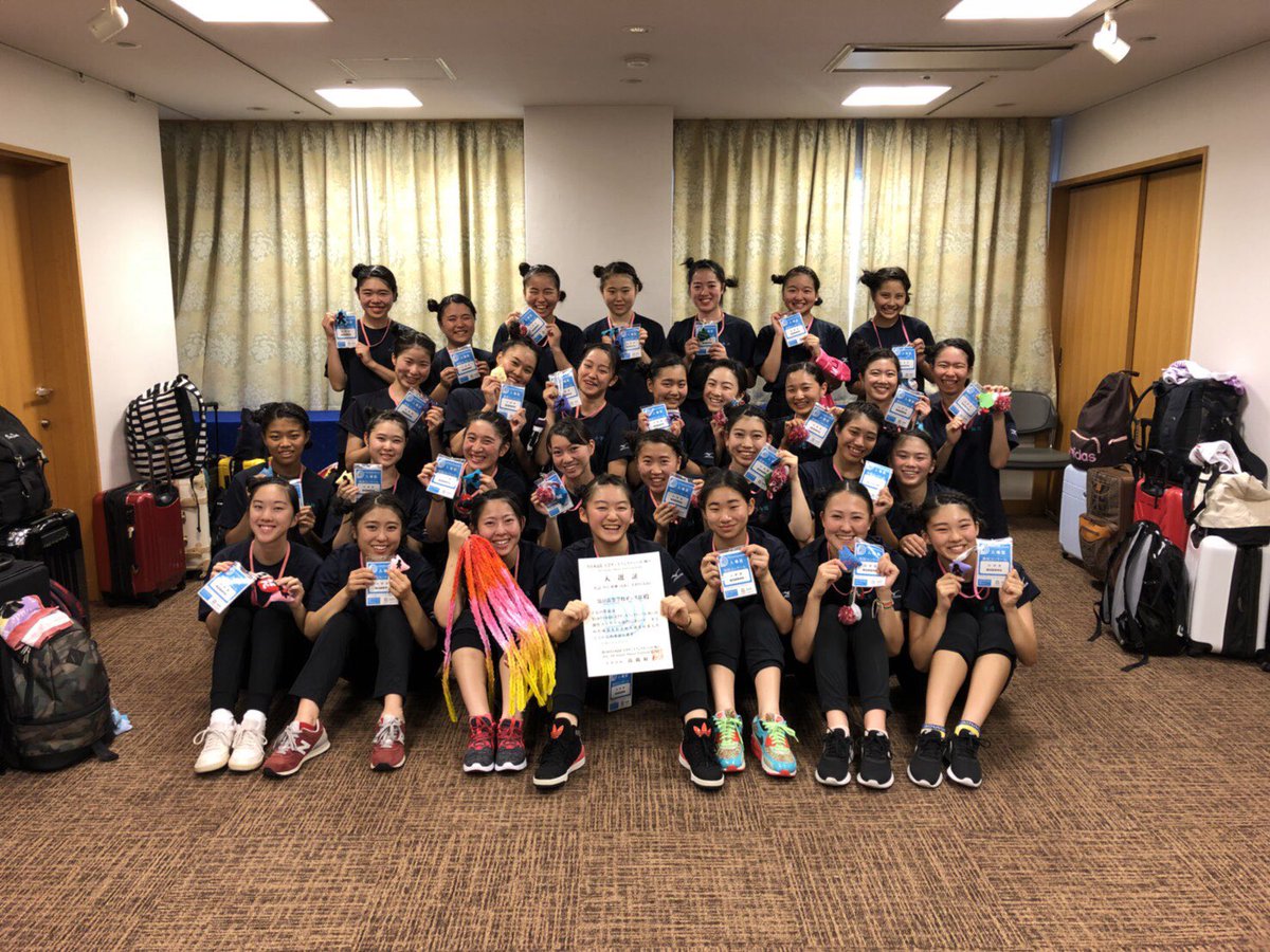 PG_KGNM's tweet photo. 📱応援ありがとうございました📱
8/6〜8/9 All Japan Dance Festival
予選突破はしましたが私たちの目標の賞を取ることは出来ず悔しかったですが、りえさんが考えてくれた照明付きで私達の一番の踊りを出来た事、結果を求め続けた日々は一生の宝物です‼︎ https://t.co/ppBRWdl2G9