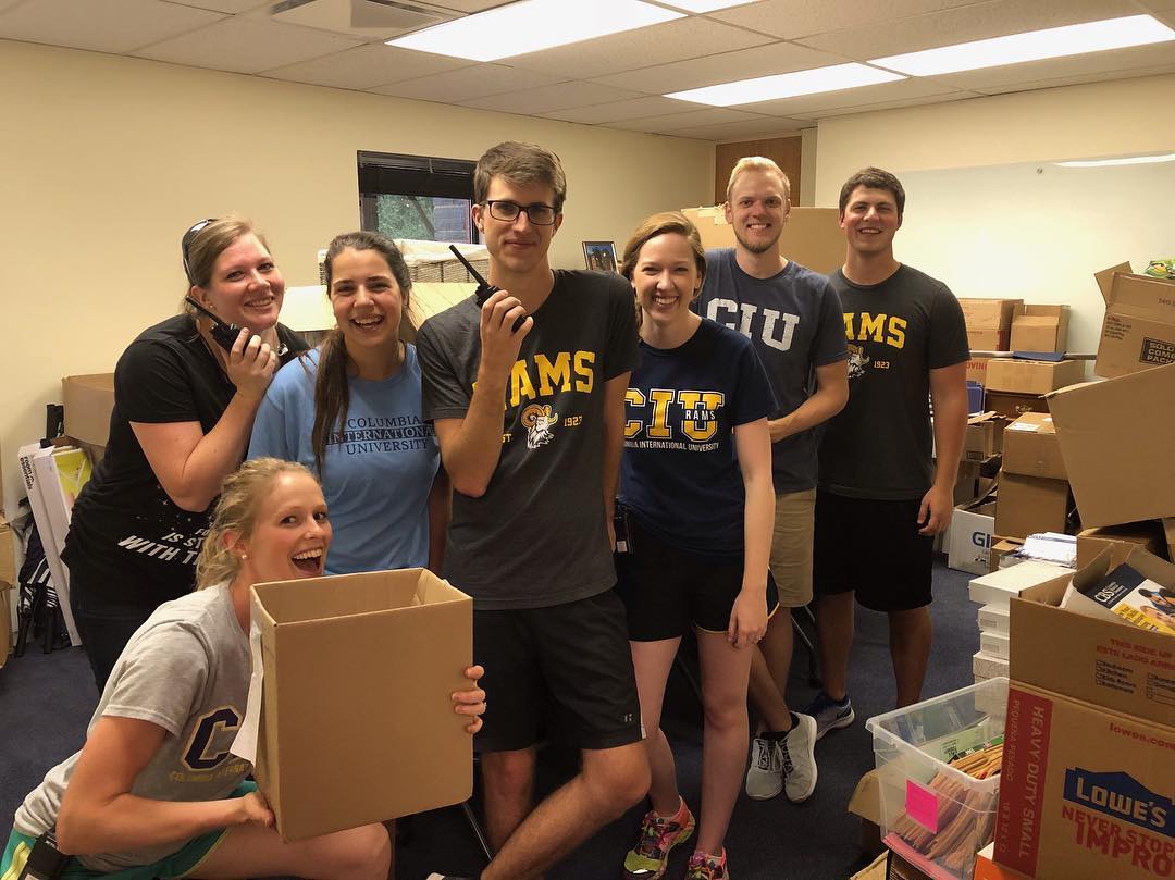 DiscoverCIU's tweet image. After a summer of renovations, our Admissions team is hard at work moving back into their offices and getting ready for everyone to arrive back on campus! We can’t wait to see you all in just 12 DAYS! #CIUBound