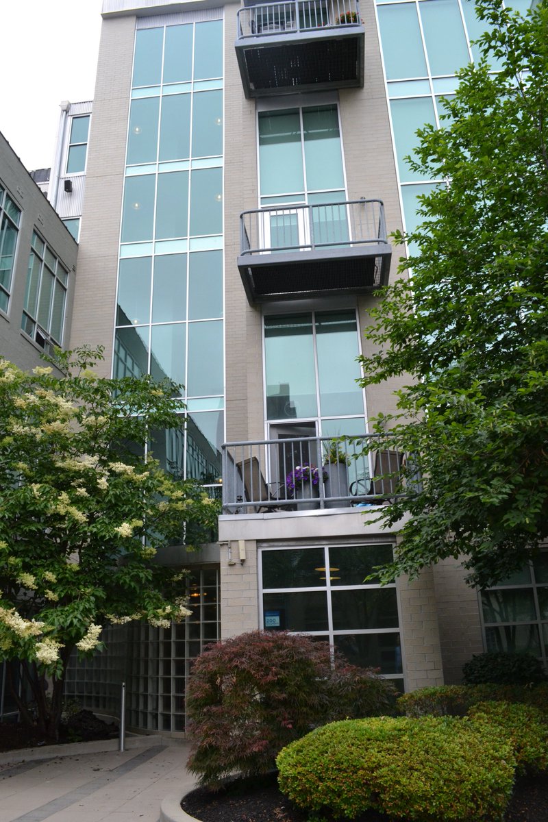 CITYSPACE1's tweet photo. We have something for everyone!
Come see us today!
#TheJeffrey #BatteryB #SixtySpring #downtowncbus #nowleasing #luxuryliving #yourfuturehome https://t.co/uc2fMx3Khe