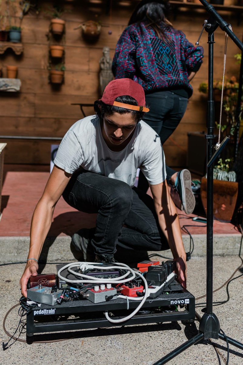 In case you ever wondered “how buff are his arms?” the answer is “not”. Here is the proof. In other news, I’m playing at Oreana Winery tonight 4-7pm in SB! 
#singersongwriter #friday #oreana #funkzone #downtown #downtownsantabarbara #oreanawinery #connercherland #livemusic #hugs