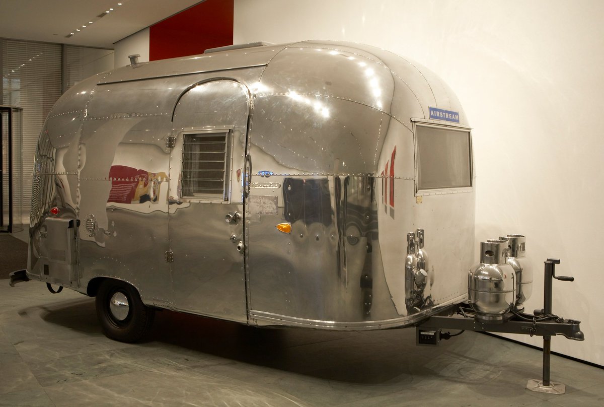 MuseumModernArt's tweet photo. What #MoMACollection work embodies the world you want to live in? Seabrook in our #MoMADesignStore says, "There is no better example of a feasible contemporary utopia than that of the original 1960 Airstream.” 

Explore more staff picks at https://t.co/fTqHIkya1v #MoMApicks https://t.co/9bC1aM55UB
