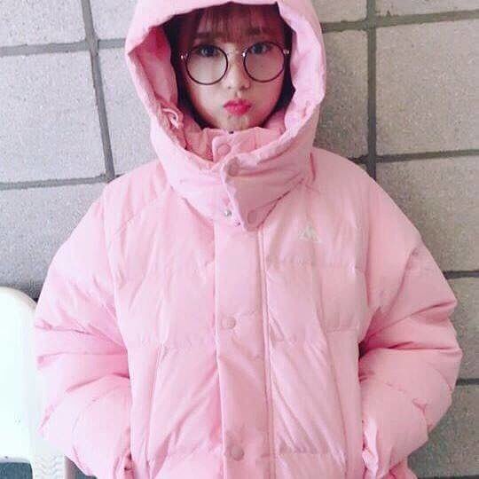 ZeZguB3B0vdDg2N's tweet photo. 🐼 )  Apink

🌷）ぼみはよんよりのおーるぺん

🐼）KCON2017 ５.20参戦

🌷）ファン歴は短くて未熟ものですがどうか仲良くしてください💓

#Apink好きな方と繋がりたいのでApink好きな方はRTお願いします https://t.co/fAeUK3sPc2