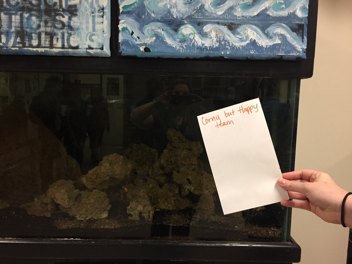 MizAndreaG's tweet photo. #MHS2Hunt https://t.co/X4b8ETJSJU