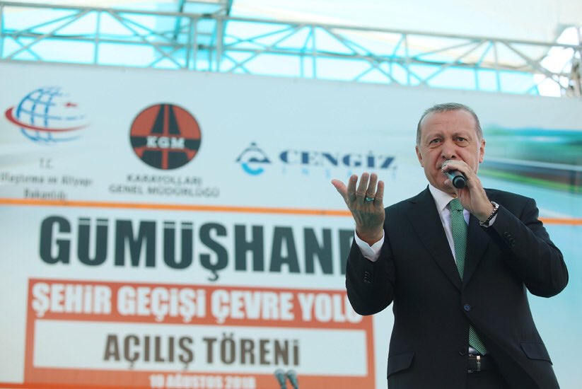 tcbestepe's tweet photo. “Ekonomik manipülasyonlar üzerinden bize diz çöktüreceklerini zannedenler, bu milleti hiç tanımıyor” https://t.co/L3kpexd8mo https://t.co/EDxiiHPPNK
