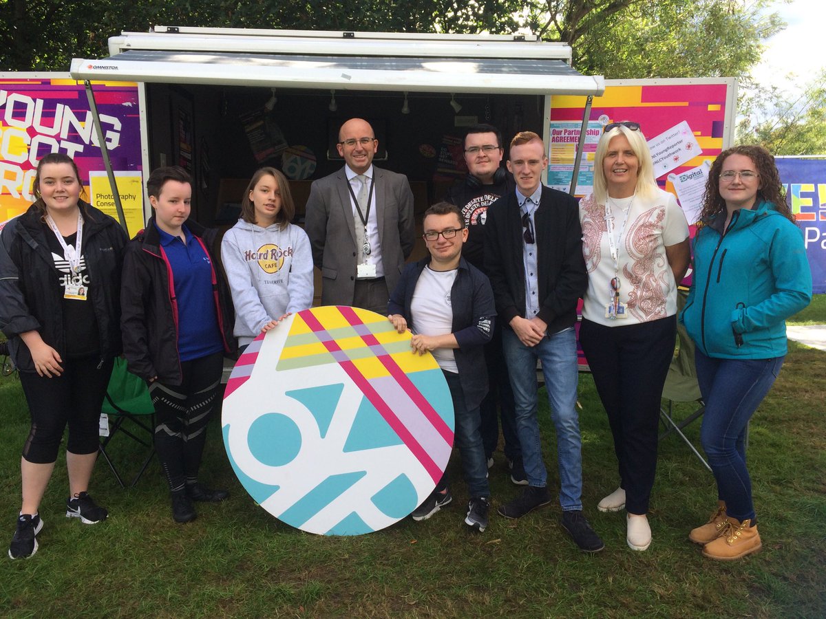 Lots of visitors today! Some of our team with ⁦<a href="/Fergusliz/">Liz fergus</a>⁩ and ⁦<a href="/HofENLcentral/">Gerard McLaughlin</a>⁩ #GoLive