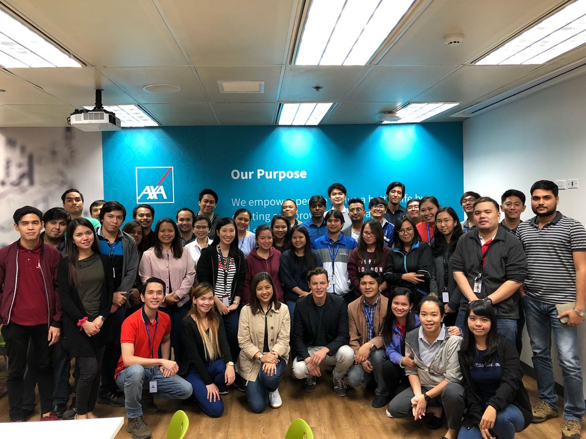 Yannick_Legros's tweet photo. First Team meeting for the API team at AXA SharedServiceCenter #OneTeam #AXAvalues #CustomerFirst #API https://t.co/stknWU6PSp