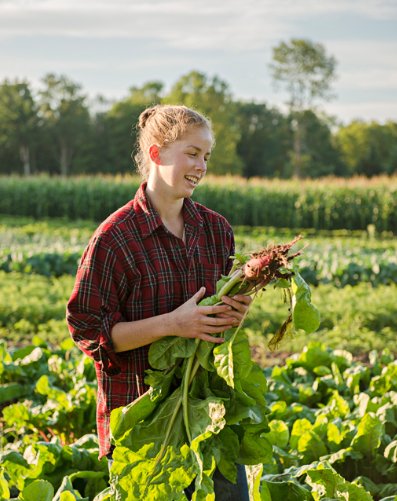 OpenSpaceInst's tweet photo. This #NationalFarmersMarketWeek, support #localfarmers and productive, fertile #workingland by visiting a market near you. We definitely will. #conservation #workingfarms #farmland https://t.co/QCzrK4ImG7